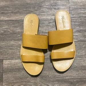 Madewell Womens. Brown leather slide sandals 8